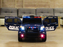 Фото: Электромобиль Ford Explorer CH 9935, 30495643311334240027