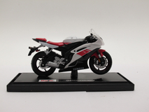 Фото: Модель мотоцикла YZF-R6 1:18 Yamaha, 22075753941651534047
