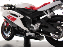 Фото: Модель мотоцикла YZF-R6 1:18 Yamaha, 16515340473181010224