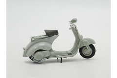 Коллекционная модель скутера VESPA 4