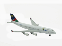 Фото: Модель самолёта Herpa Air Namibia Boeing 747-400, 42368843571370599651