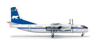 Фото: Модель самолёта Herpa Antonov AN-24B Polar Airlines