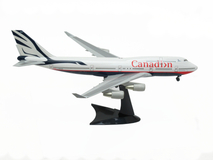 Фото: Модель самолёта Herpa Canadian Airlines Boeing 747, 4274488483840018297