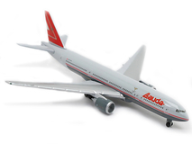 Фото: Модель самолёта Herpa Lauda-Air Boeing 777-200, 22626072363391629593