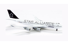 Модель самолёта Herpa Lufthansa Boeing 747-400 "Star Alliance"