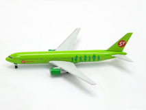 Фото: Модель самолёта Herpa S7 Airlines Boeing 767-300, 1171514378504864265