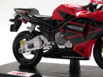 Фото: Модель мотоцикла Honda CBR 600RR 1:18, 22024946001838845006